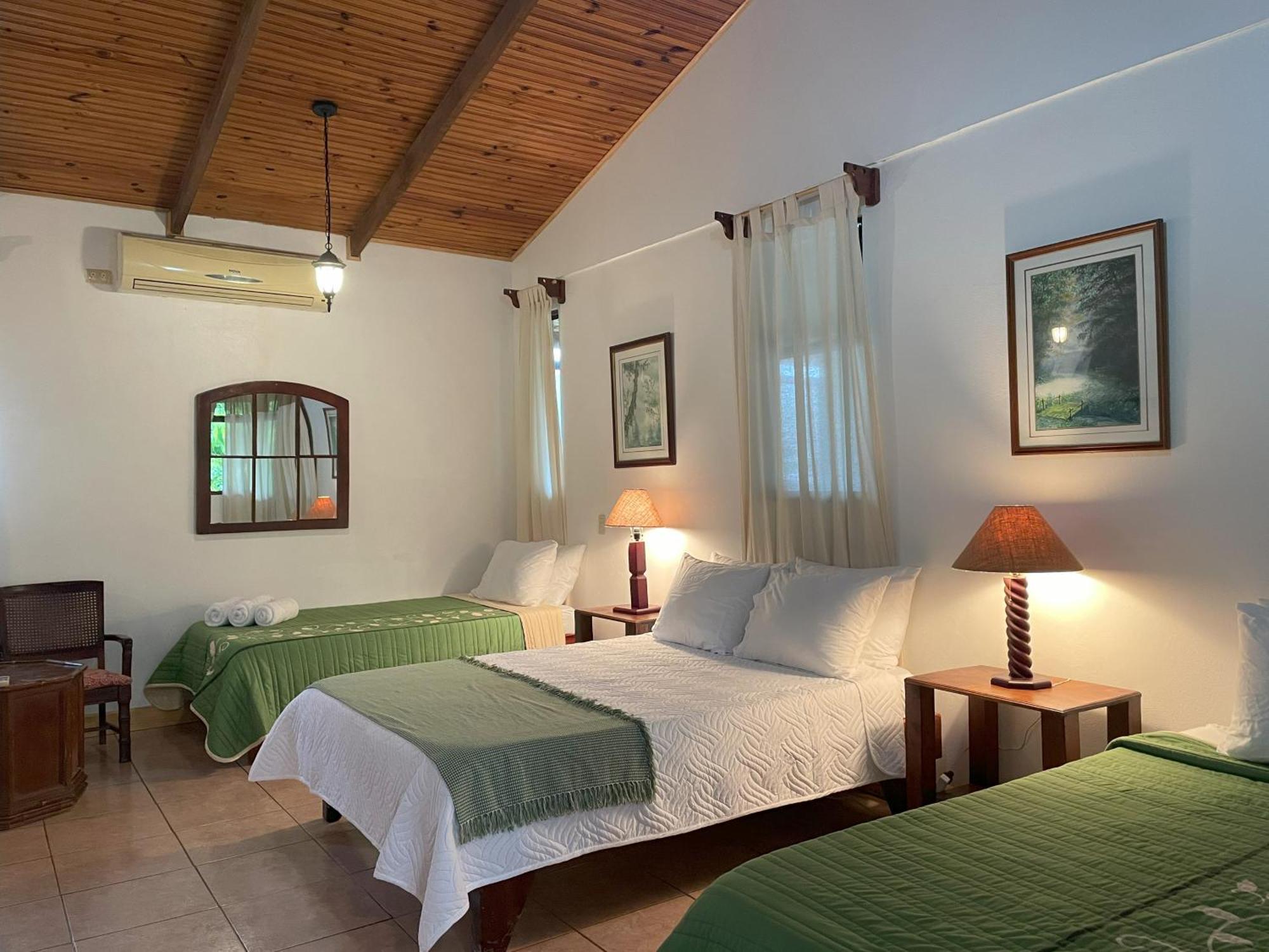 Kakao Lodge & Garden Rio Celeste Bijagua Exterior photo